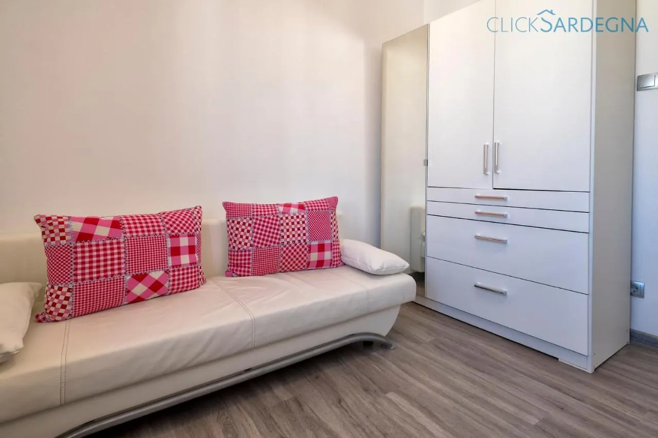 Апартаменты Tudor Flat Sea View With Wifi Unlimited, Next To The Sea Альгеро Италия